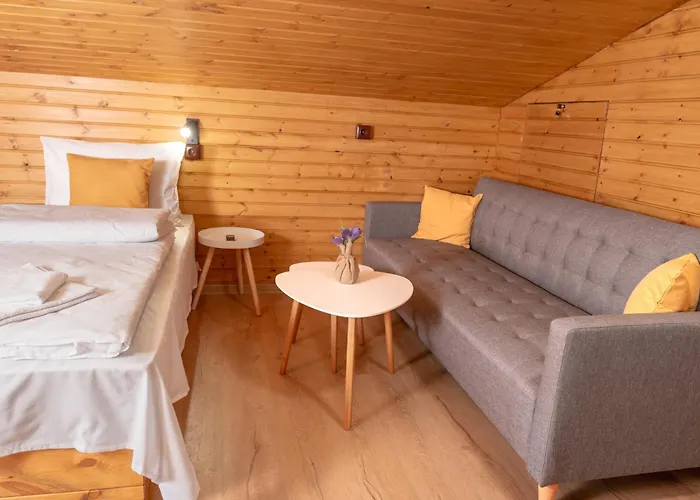 Semesterbostad плаващи къщи райски кът язовир кърджали Brosh